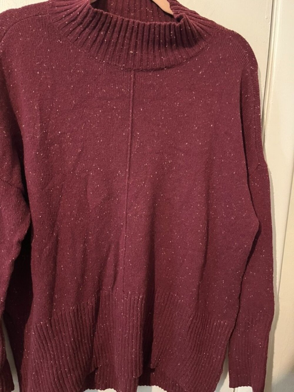 A.N.A Burgundy pull over Sweater NICE!! SZ M
